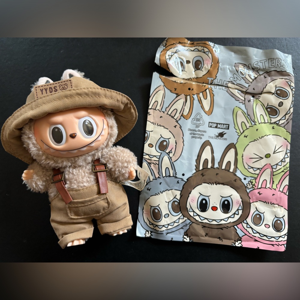 THE MONSTERS Labubu Brown Toffee Exciting Macaron Vinyl Face Doll Toy bag charm